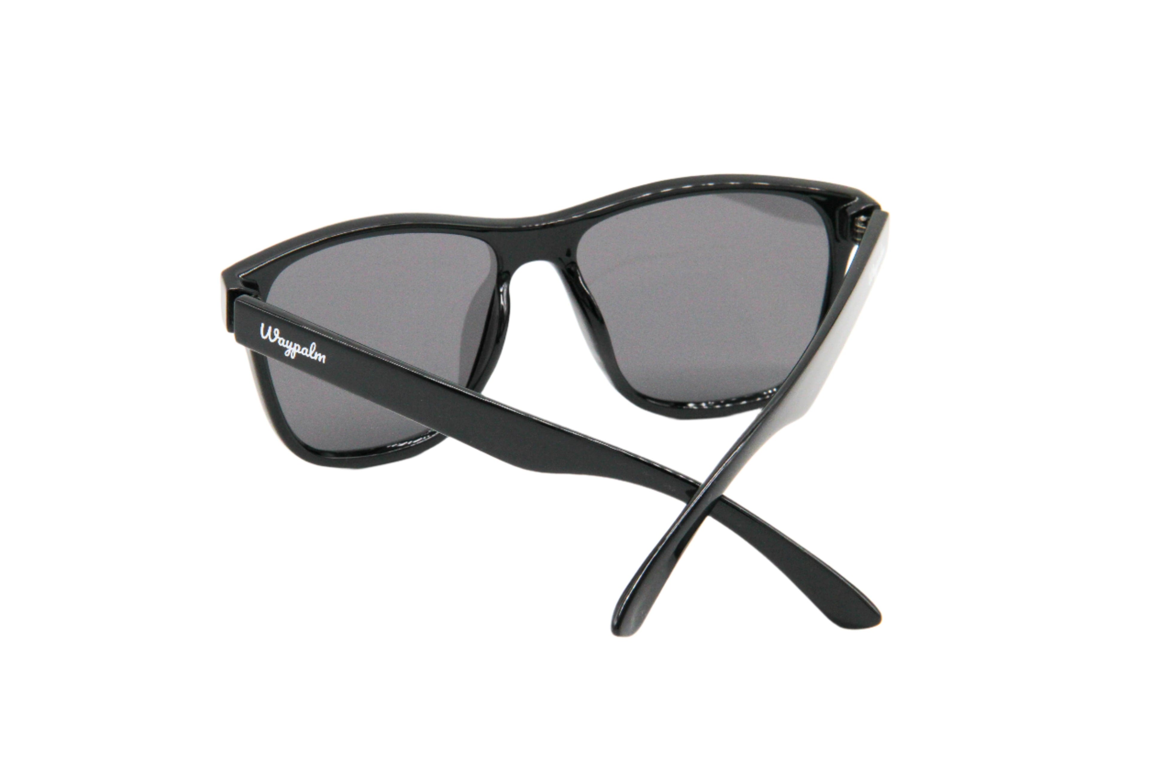 Curve Black - Waypalm ©