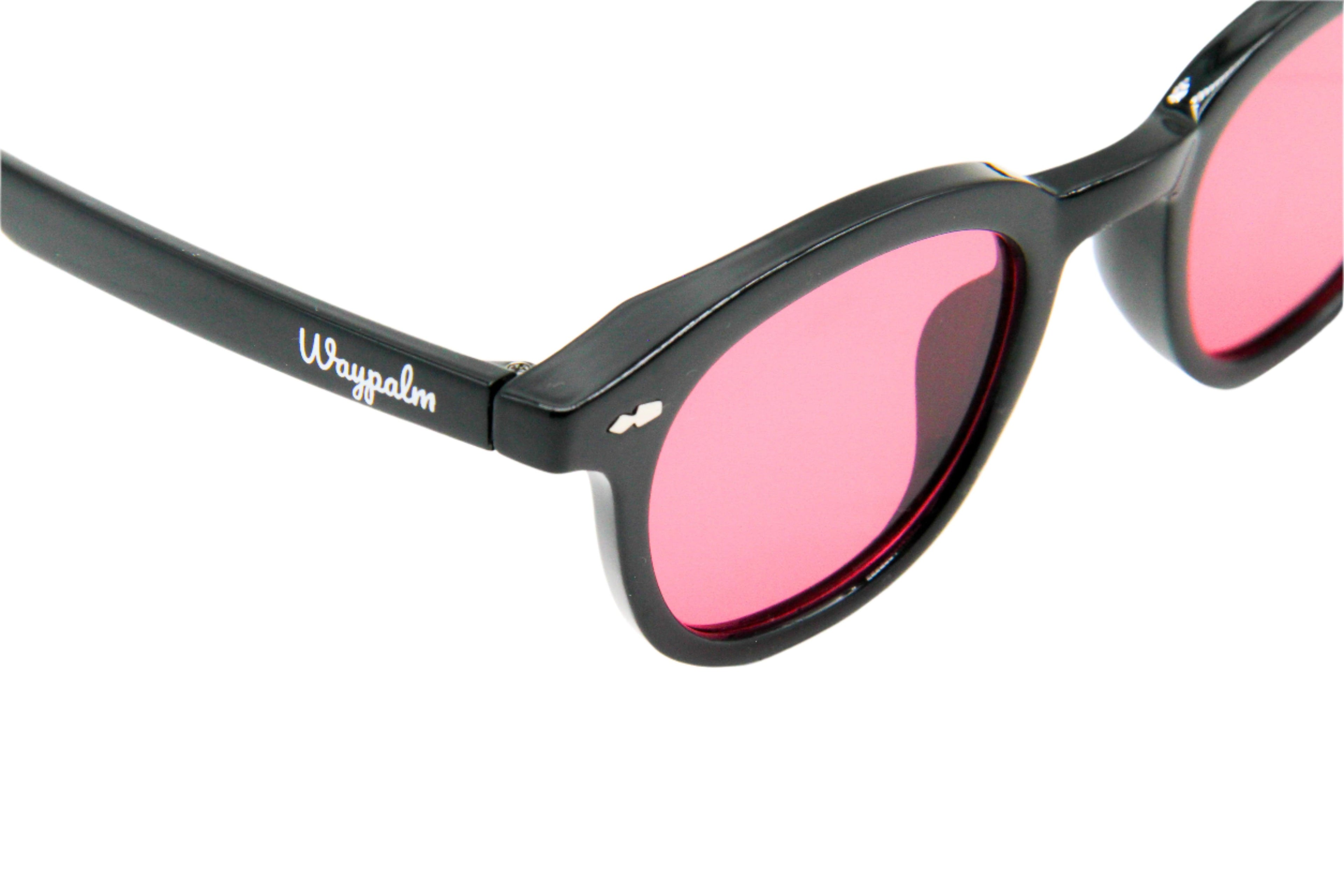 Santa María Black - Red - Waypalm ©